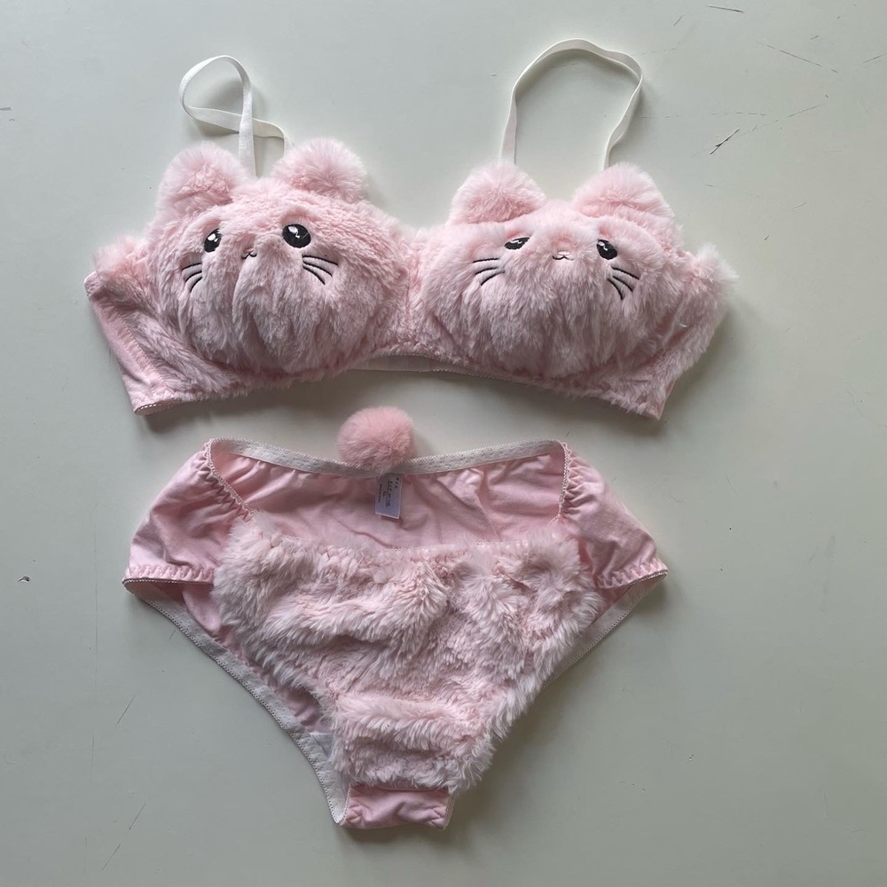 Fuzzy Pink Kitty 2-piece set